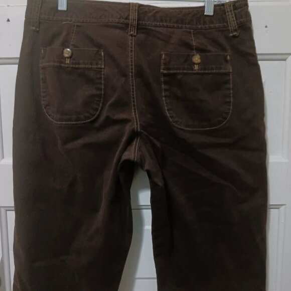 Womans Eddie Bauer Size 14 Brown Capris - Picture 5 of 5